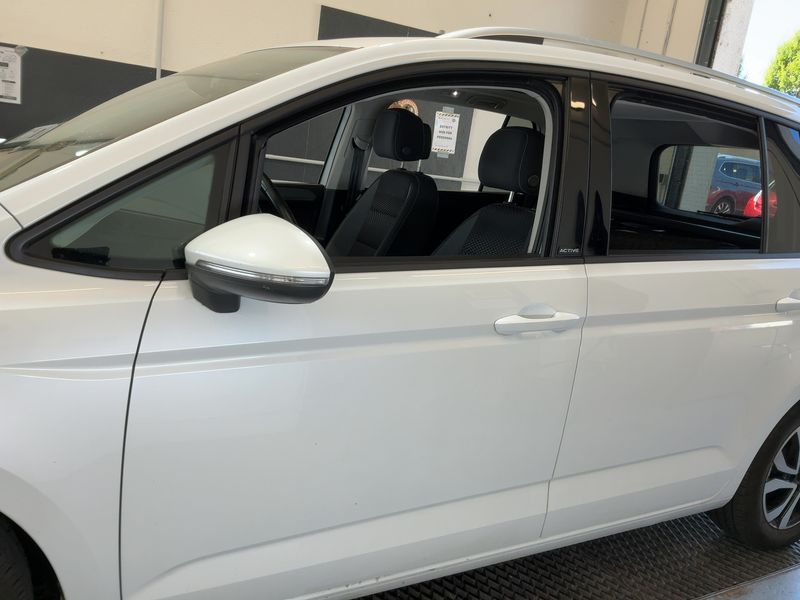 car Volkswagen Touran id348205 photo #4