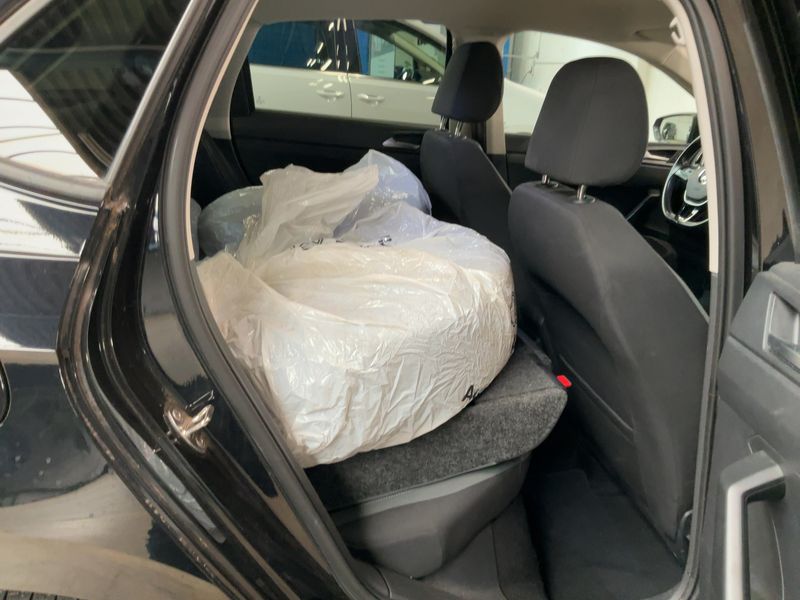 car Volkswagen Polo id348211 photo #14