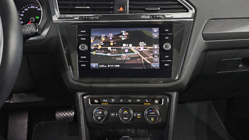 car Volkswagen Tiguan id348312 photo #12