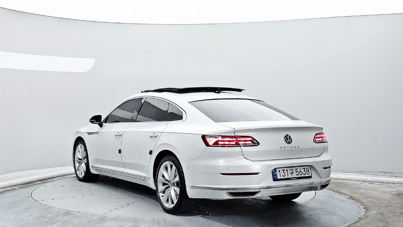 car Volkswagen Arteon id348314 photo #2