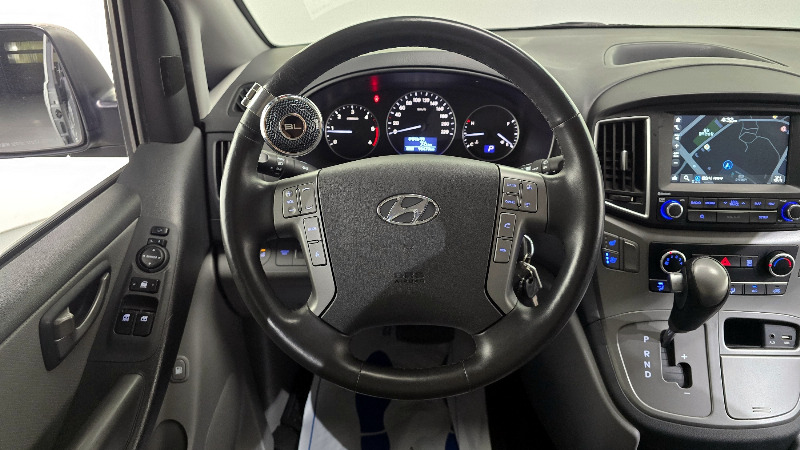 car Hyundai Grand Starex id348416 photo #14
