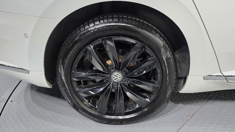 car Volkswagen Arteon id348448 photo #21