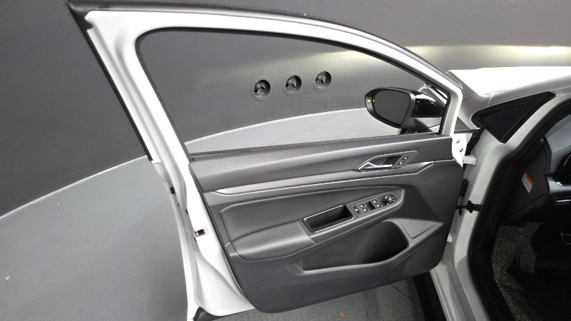 car Volkswagen Golf id348454 photo #24