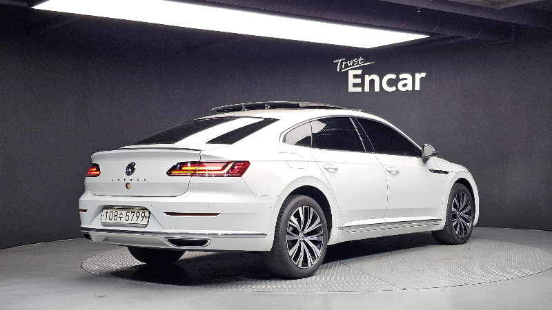 car Volkswagen Arteon id348466 photo #2
