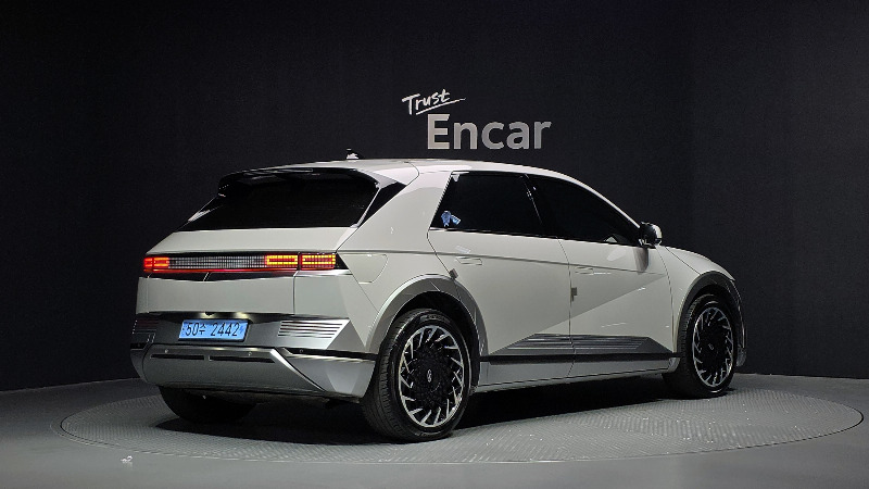 car Hyundai IONIQ 5 id348599 photo #2