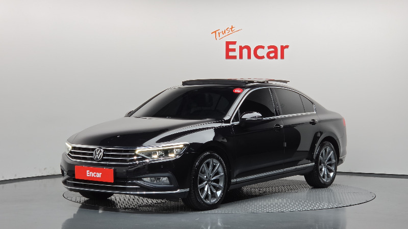 car Volkswagen Passat id348642 main photo