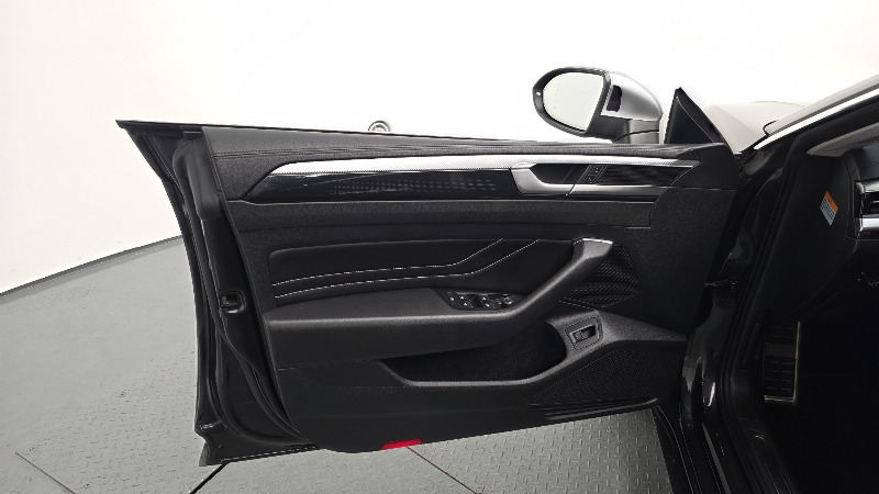 car Volkswagen Arteon id348651 photo #24