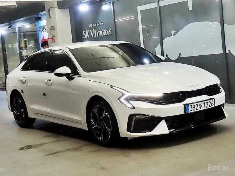 car KIA K5 id348687 main photo