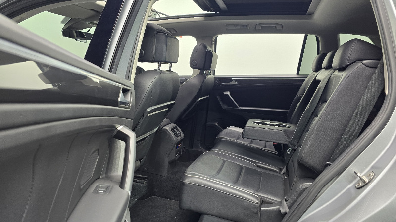 car Volkswagen Tiguan id348830 photo #12