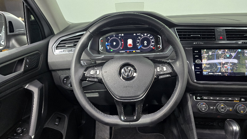 car Volkswagen Tiguan id348830 photo #13