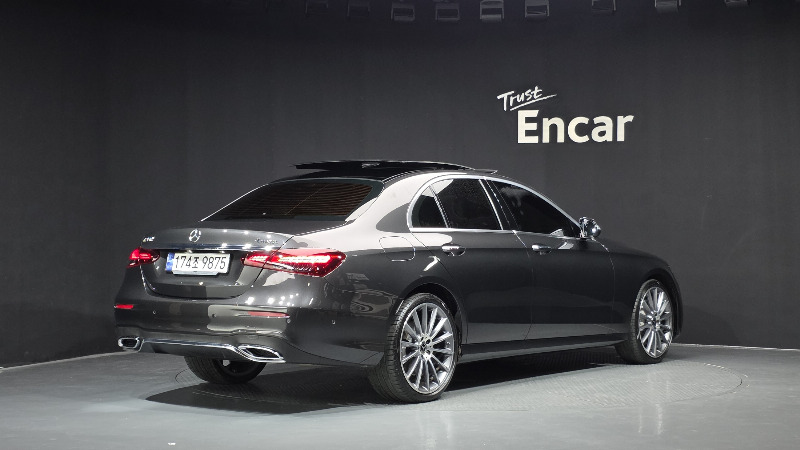 car Mercedes E-Class id348882 photo #2