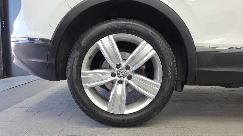 car Volkswagen Tiguan id348939 photo #5