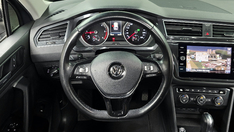 car Volkswagen Tiguan id348943 photo #14