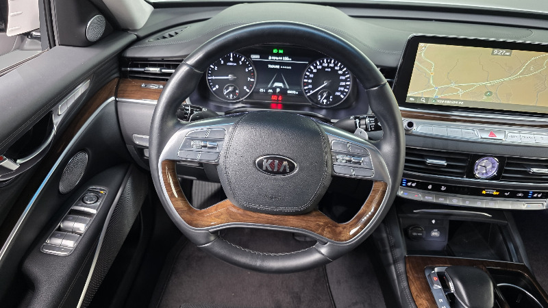car KIA K9 id348982 photo #13