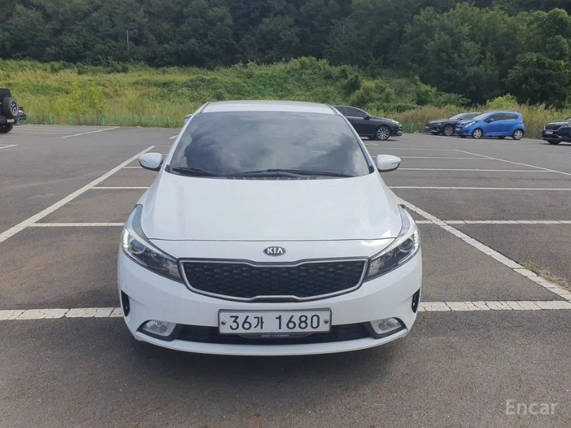 car KIA K3 id348986 main photo