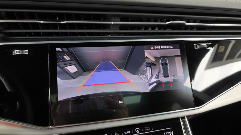 car Audi Q8 id349038 photo #14