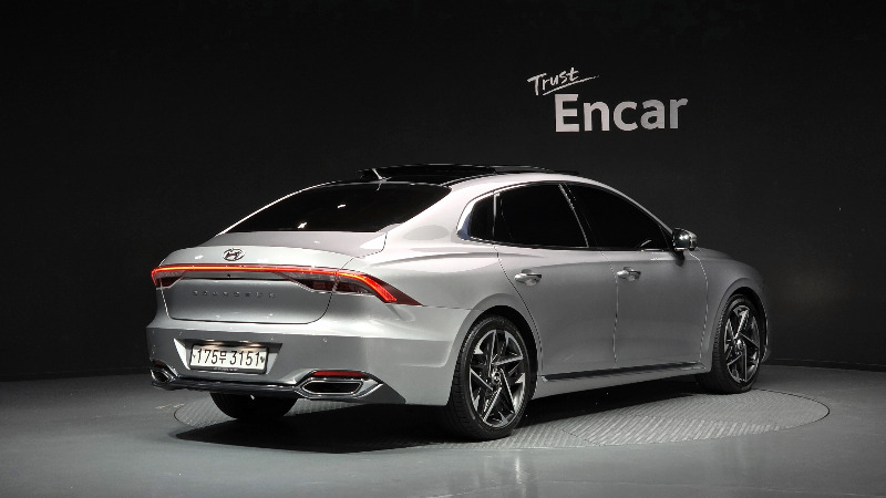 car Hyundai Grandeur id349064 photo #2