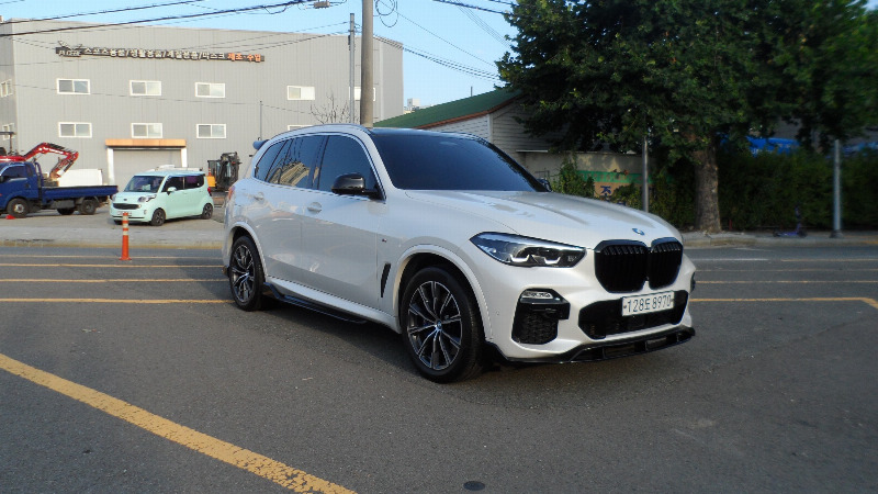car BMW X5 id349251 main photo