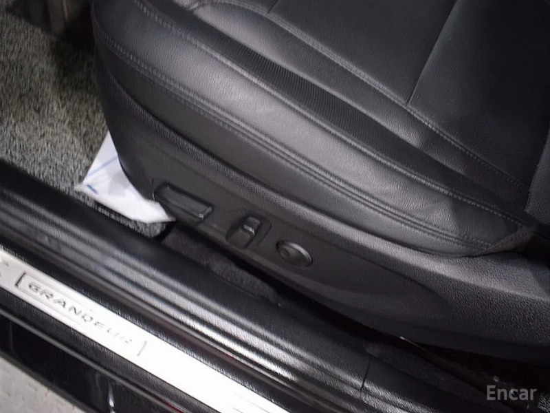 car Hyundai Grandeur id349346 photo #10