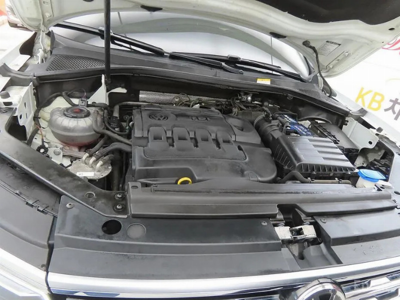 car Volkswagen Tiguan id349419 photo #6