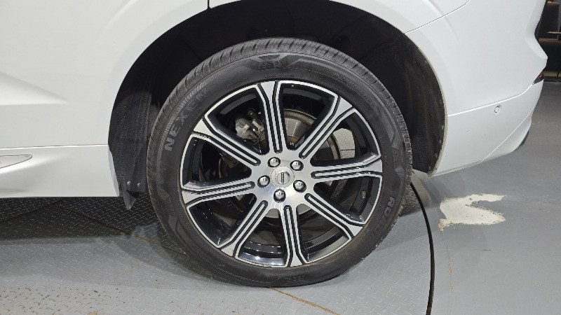 car Volvo XC60 id349613 photo #21