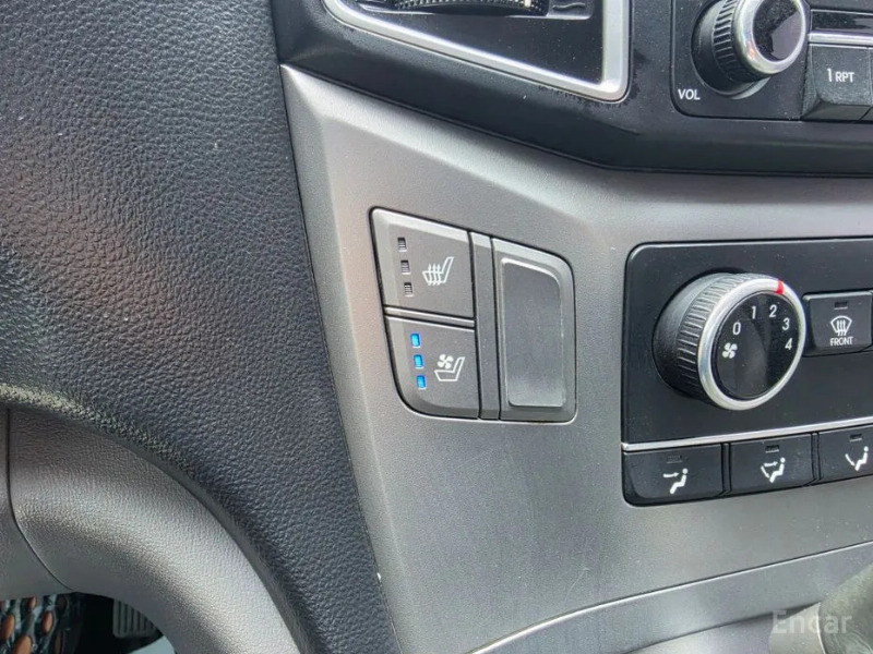 car Hyundai Grand Starex id349718 photo #10