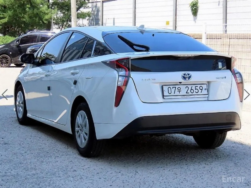 car Toyota Prius id349857 photo #3