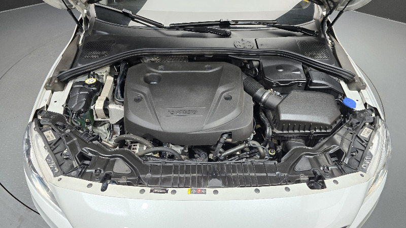 car Volvo S60 id350007 photo #6