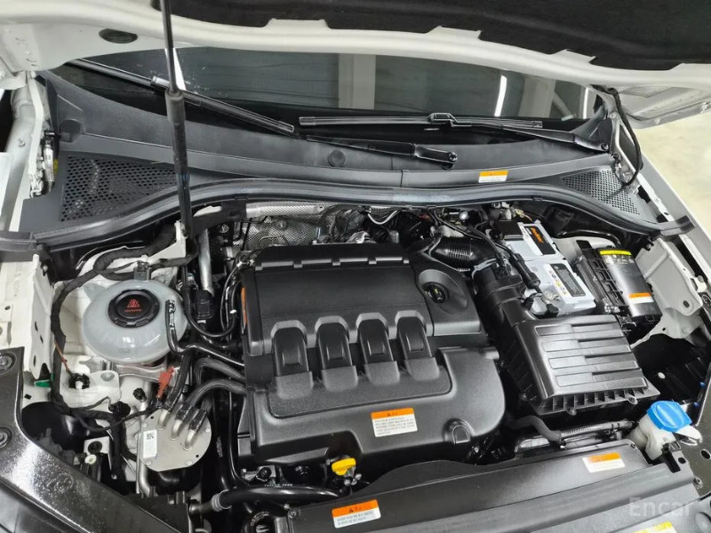 car Volkswagen Tiguan id350033 photo #6