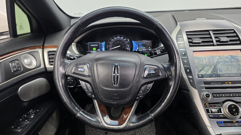 car Lincoln MKZ id350066 photo #13