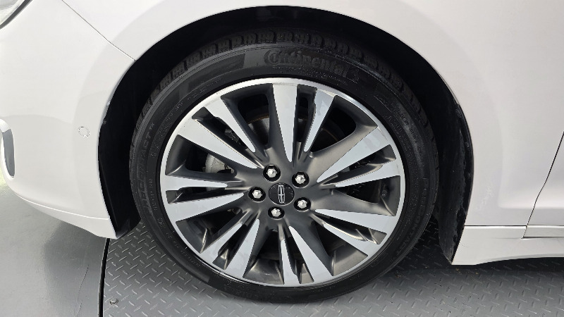car Lincoln MKZ id350066 photo #5