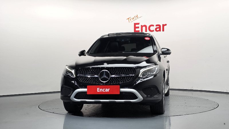 car Mercedes GLC id350081 photo #3