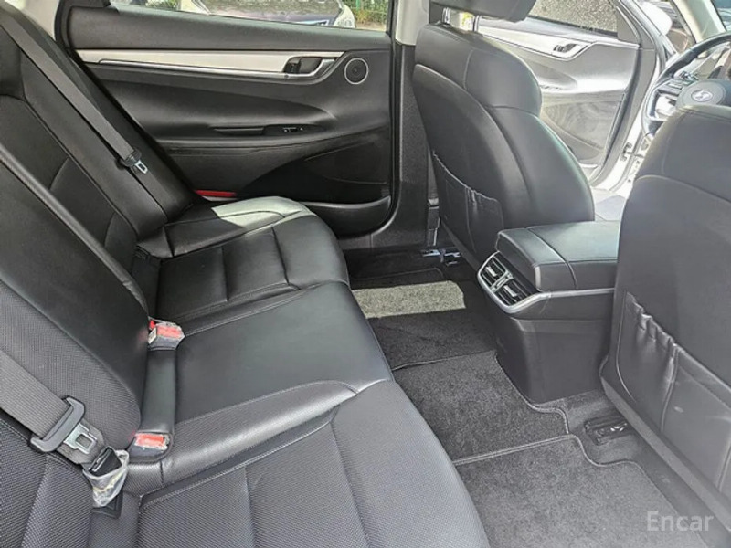 car Hyundai Grandeur id350113 photo #12