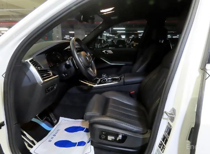 car BMW X7 id350185 photo #6