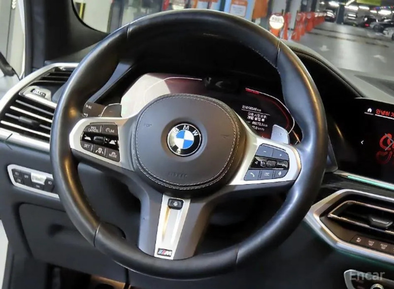 car BMW X7 id350185 photo #8