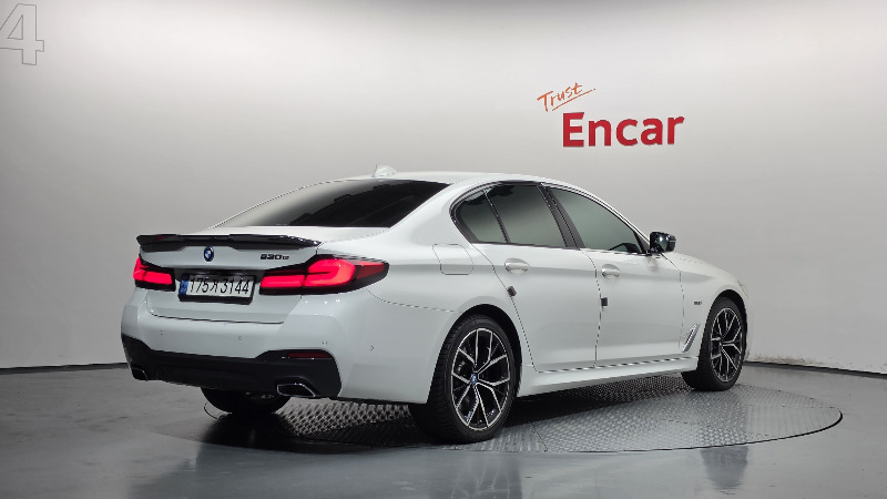 car BMW 5 Series id350188 photo #2