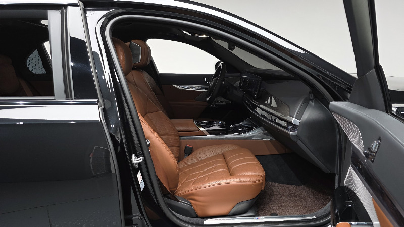 car BMW i7 id350189 photo #26