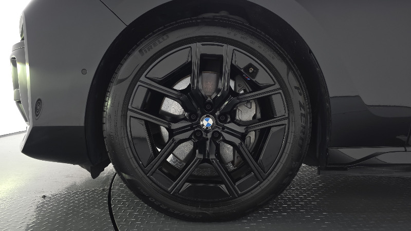 car BMW i7 id350189 photo #5