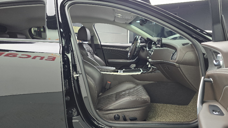 car KIA Stinger id350256 photo #26