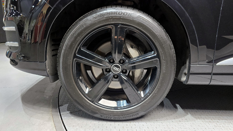 car Audi Q7 id350355 photo #5