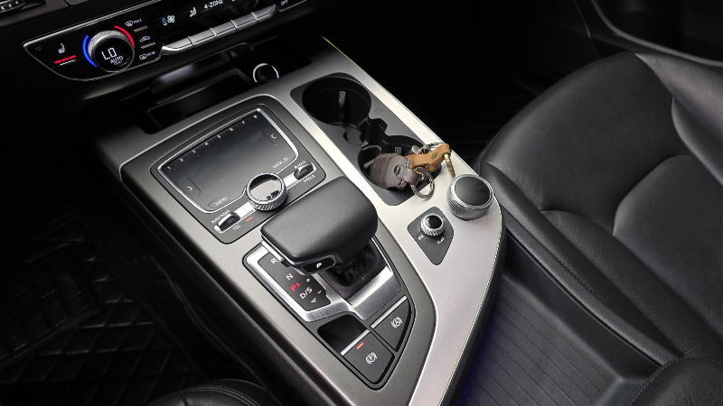 car Audi Q7 id350355 photo #9