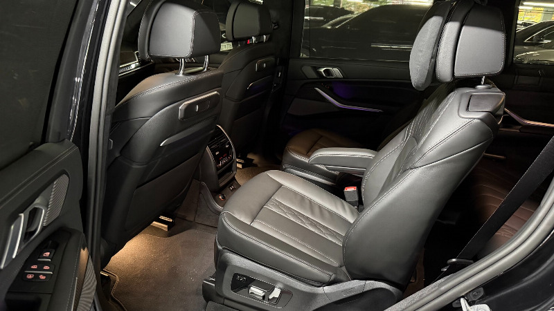 car BMW X7 id350425 photo #10
