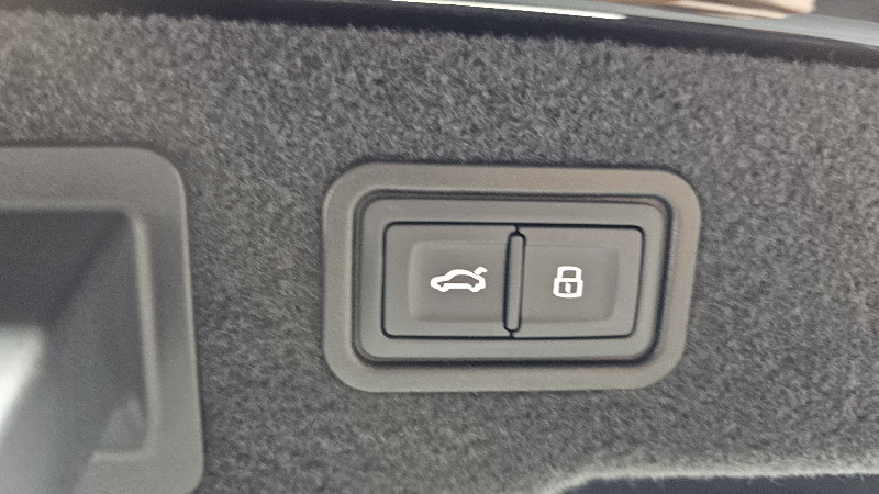car Audi A8 id350577 photo #18