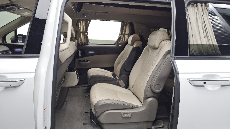 car KIA Carnival id351721 photo #12