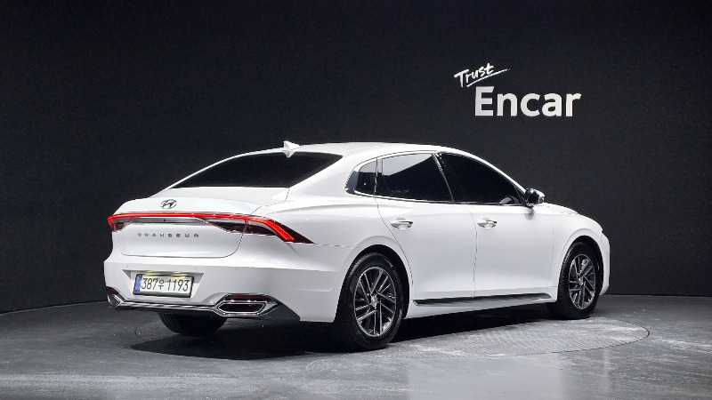 car Hyundai Grandeur id351765 photo #2