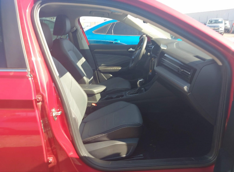 car Volkswagen Jetta id352447 photo #5