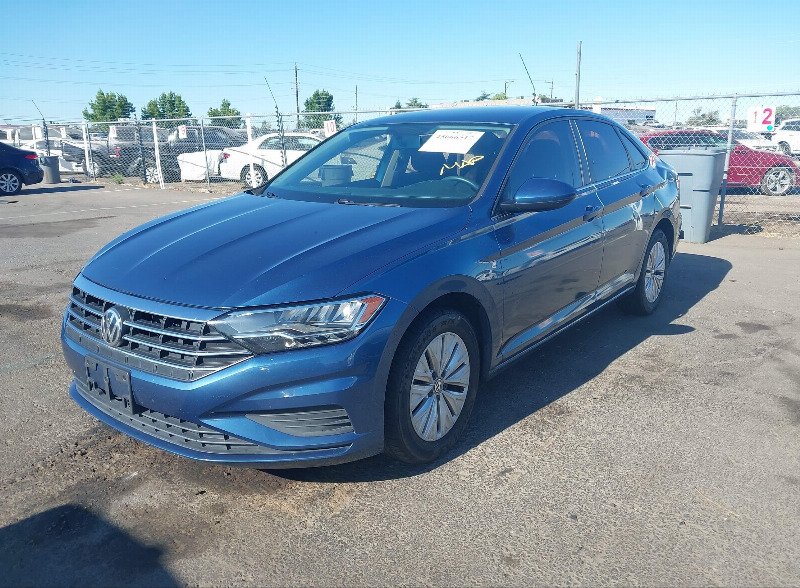 car Volkswagen Jetta id352448 photo #2
