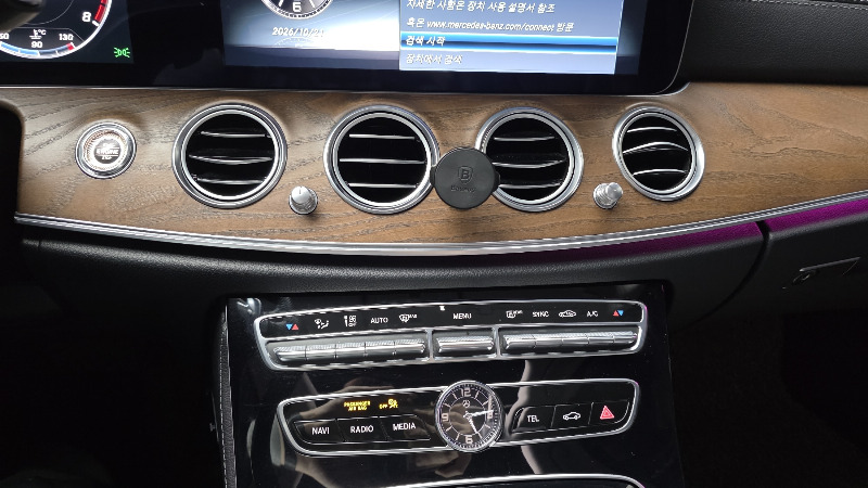 car Mercedes E-Class id352582 photo #16