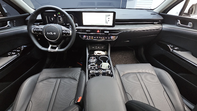 car KIA K5 id352912 photo #7