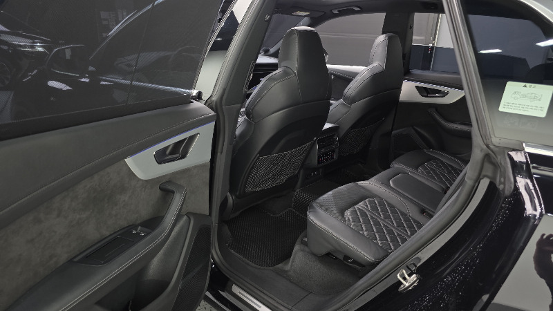 car Audi Q8 id352969 photo #11